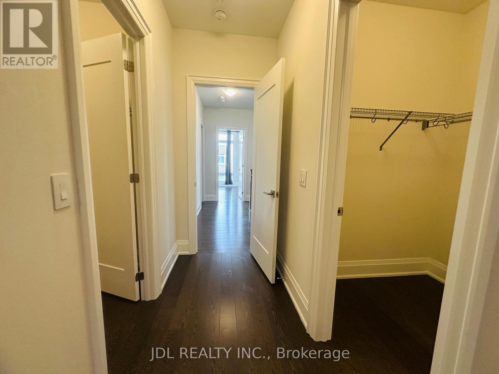 26 Callisto Lane, Richmond Hill, Ontario  L4C 5G9 - Photo 13 - N13554742