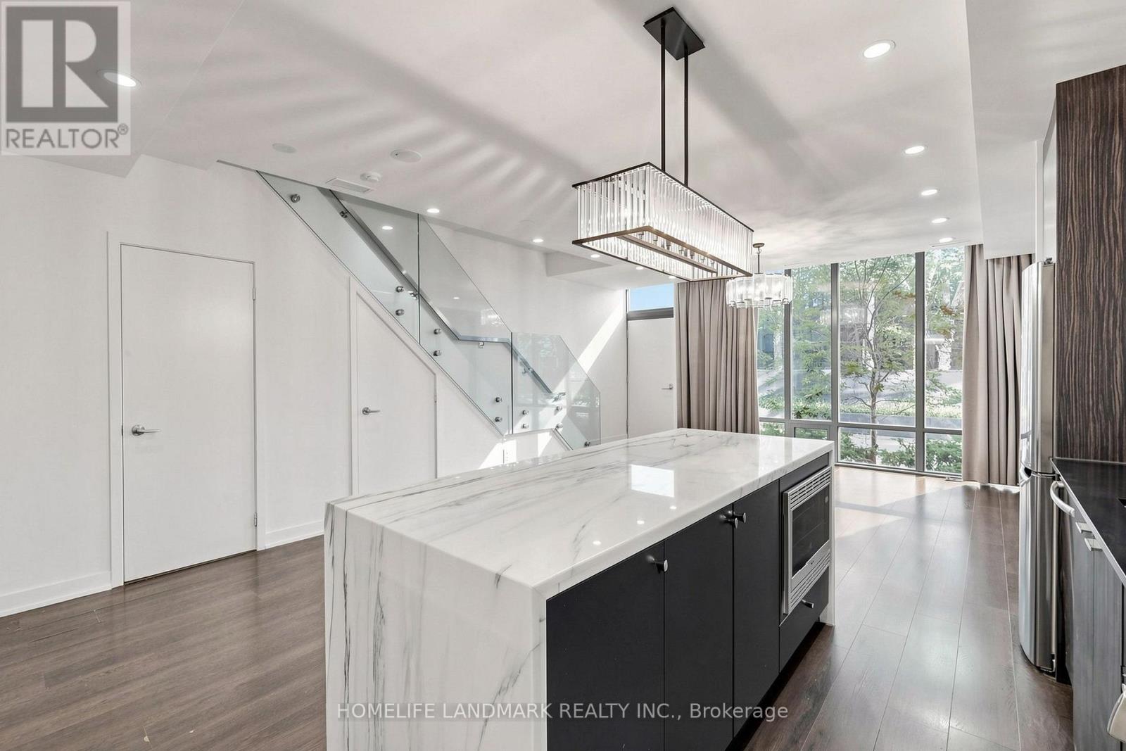 Th03 - 110 Charles Street E, Toronto, Ontario  M4Y 1T5 - Photo 17 - C13554254