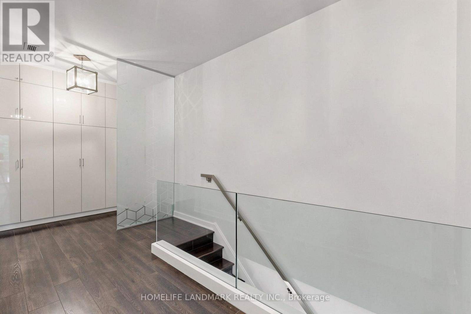 Th03 - 110 Charles Street E, Toronto, Ontario  M4Y 1T5 - Photo 23 - C13554254