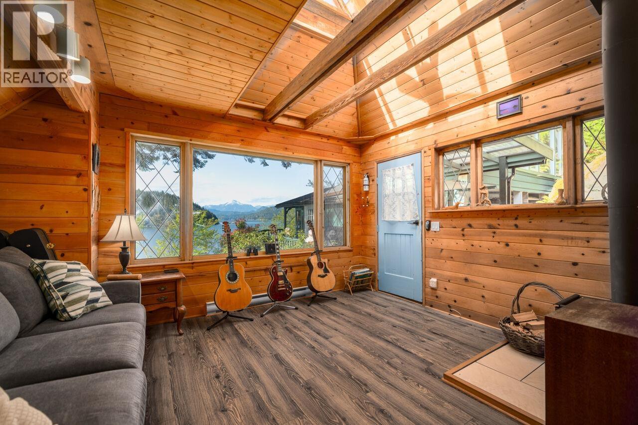 1587 Mount Gardner Road, Bowen Island, British Columbia  V0N 1G2 - Photo 21 - R3145378