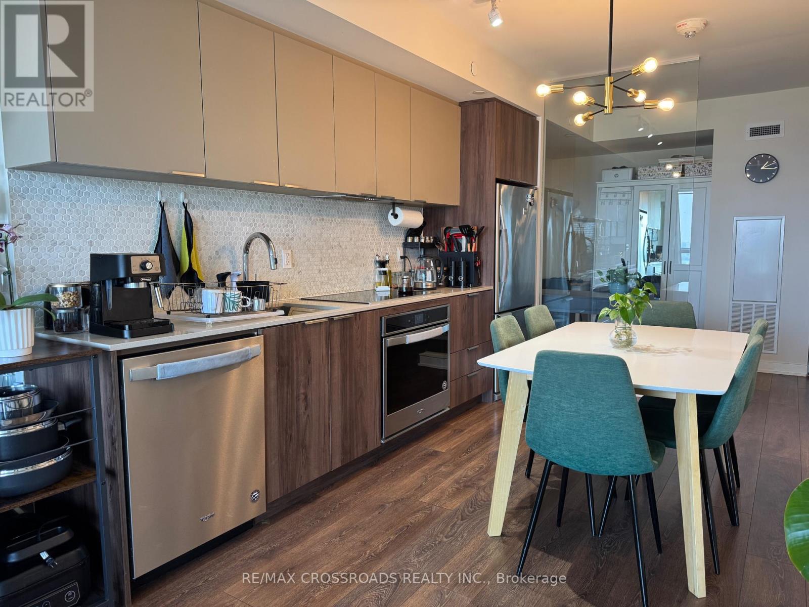 2506 - 2 Sonic Way, Toronto, Ontario M3C 0P2 - Photo 5 - C13545432