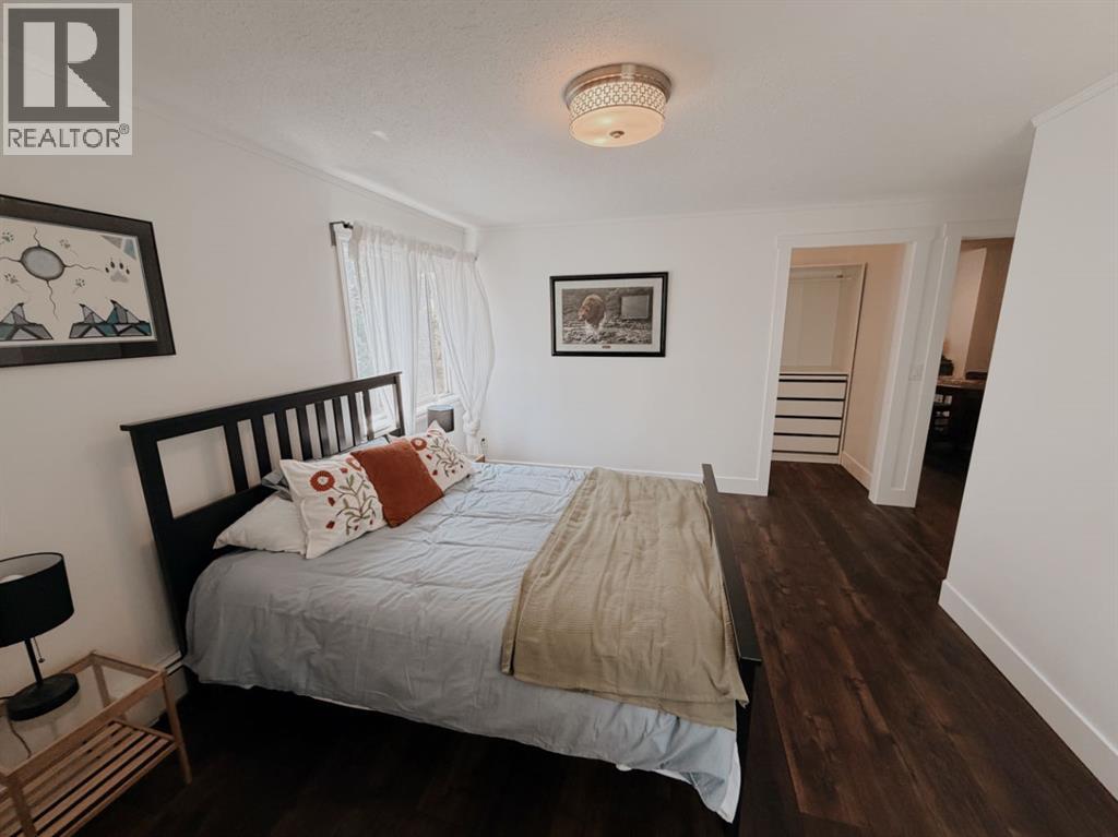 1101 6 Street SW, Sundre, Alberta  T0M 1X0 - Photo 34 - A2327643