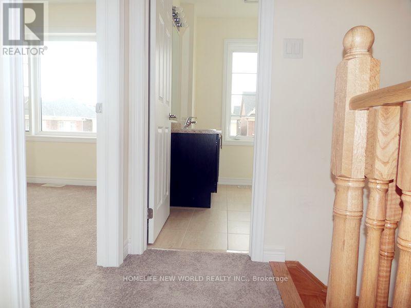 29 Applegate Drive, East Gwillimbury, Ontario L9N 0R2 - Photo 13 - N13554770