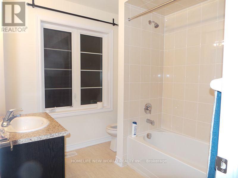 29 Applegate Drive, East Gwillimbury, Ontario L9N 0R2 - Photo 14 - N13554770