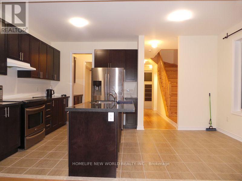 29 Applegate Drive, East Gwillimbury, Ontario L9N 0R2 - Photo 2 - N13554770
