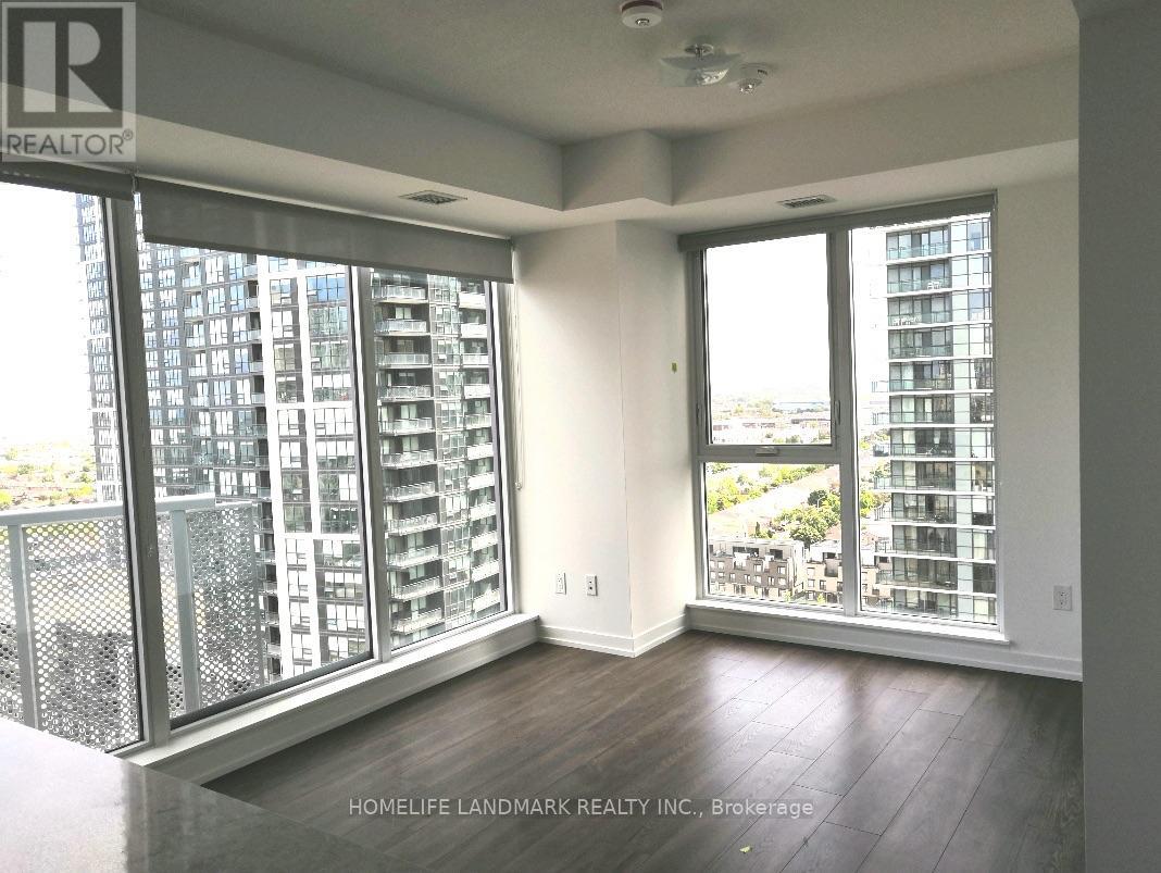 1810 - 4065 Confederation Parkway, Mississauga, Ontario  L5B 0L4 - Photo 4 - W13554764