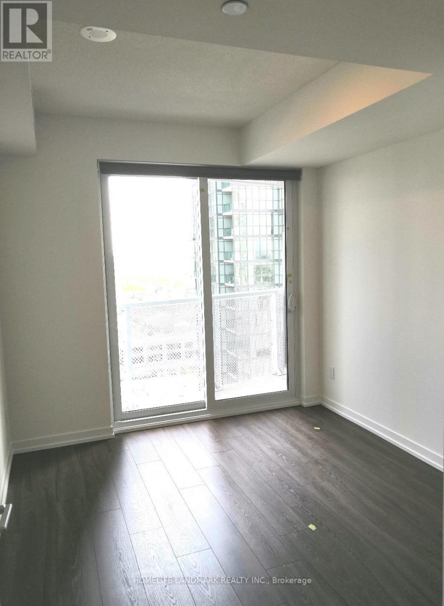 1810 - 4065 Confederation Parkway, Mississauga, Ontario  L5B 0L4 - Photo 6 - W13554764