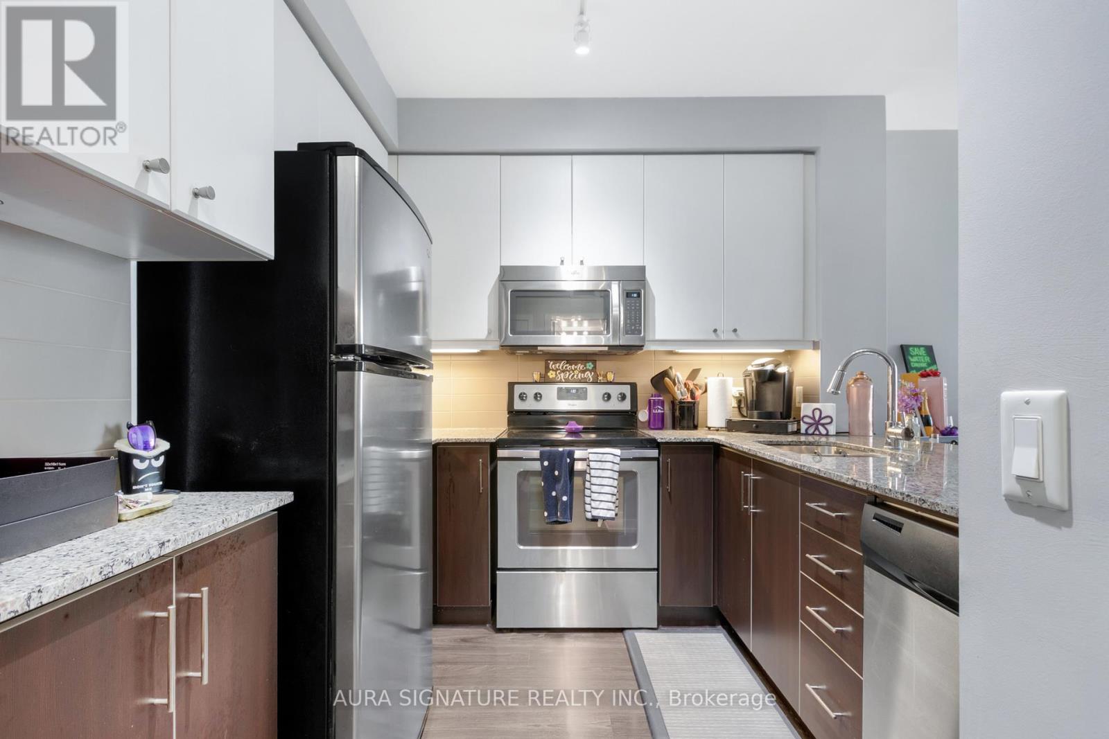 612 - 8 Fieldway Road, Toronto, Ontario  M8Z 0C3 - Photo 11 - W13554776