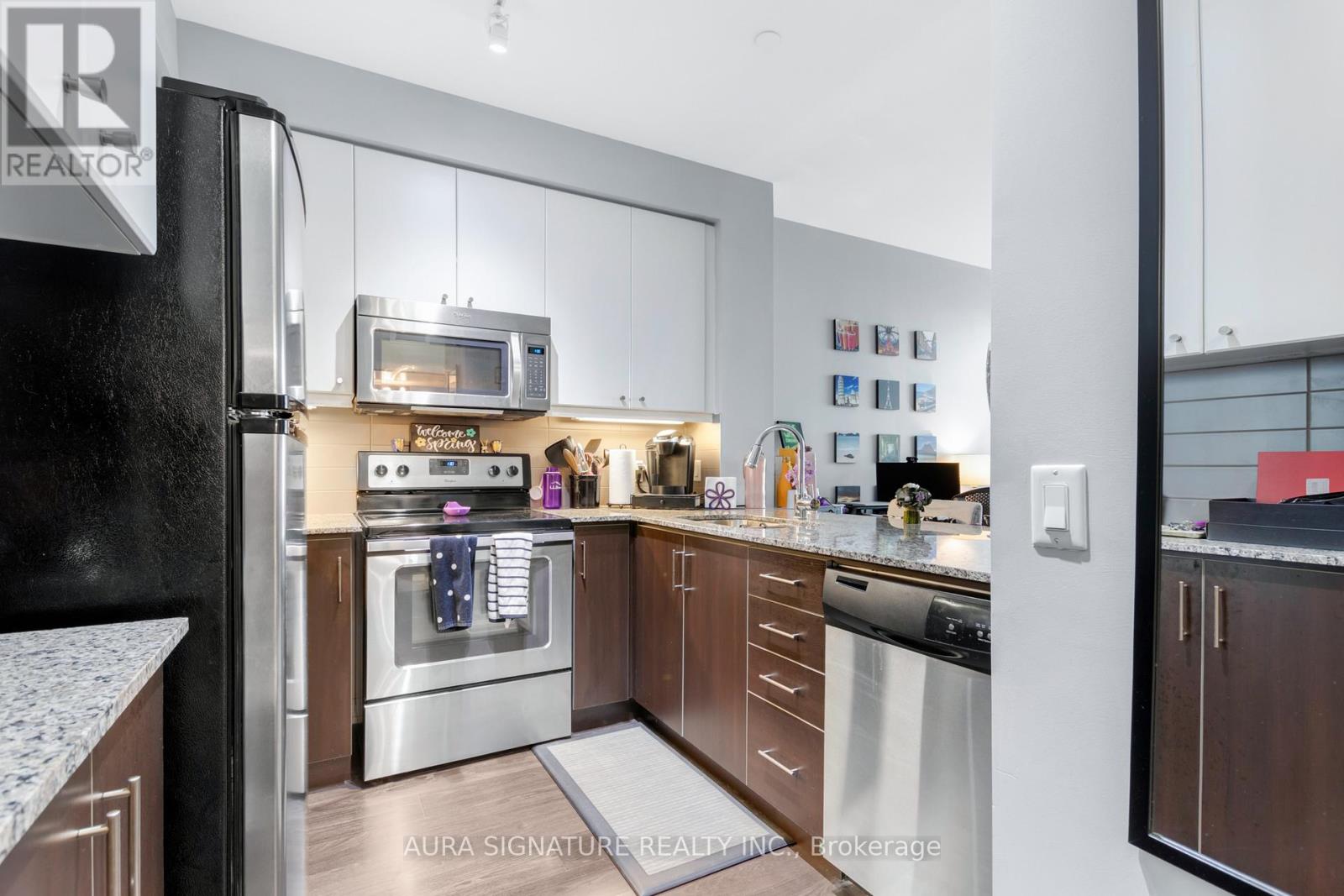 612 - 8 Fieldway Road, Toronto, Ontario  M8Z 0C3 - Photo 12 - W13554776