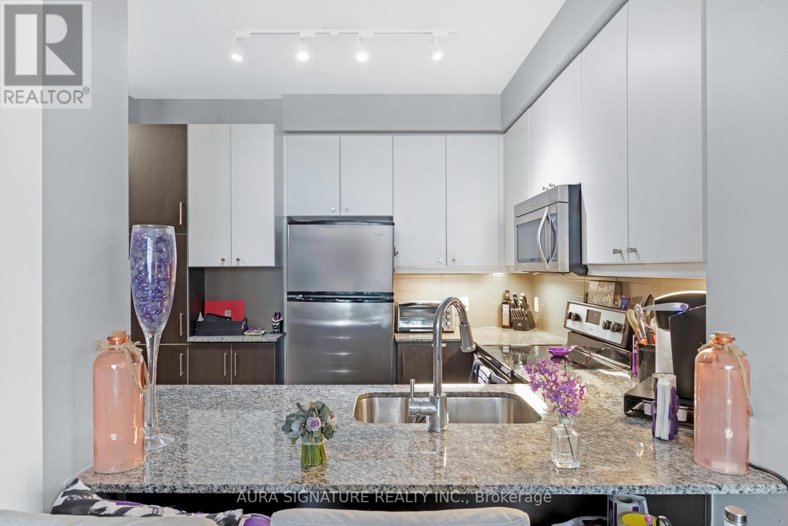 612 - 8 Fieldway Road, Toronto, Ontario  M8Z 0C3 - Photo 13 - W13554776