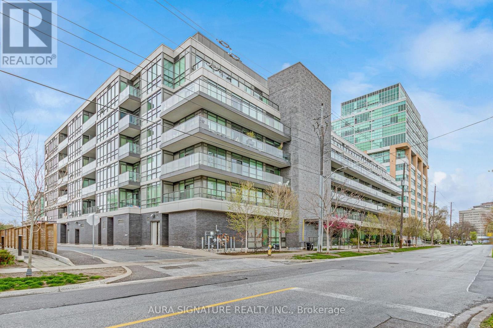 612 - 8 Fieldway Road, Toronto, Ontario  M8Z 0C3 - Photo 3 - W13554776