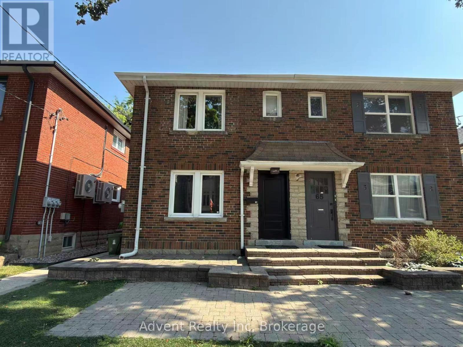 MAIN FLOOR - 63 BURNABY BOULEVARD, Toronto, Ontario