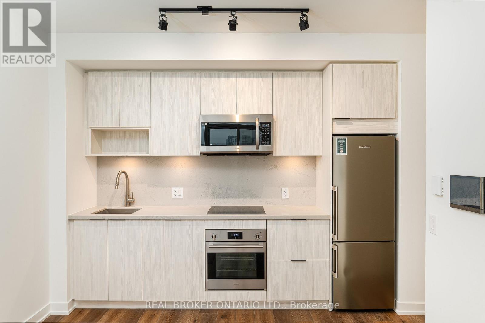 2308 - 5 Defries Street, Toronto, Ontario M5A 0W7 - Photo 7 - C13554796