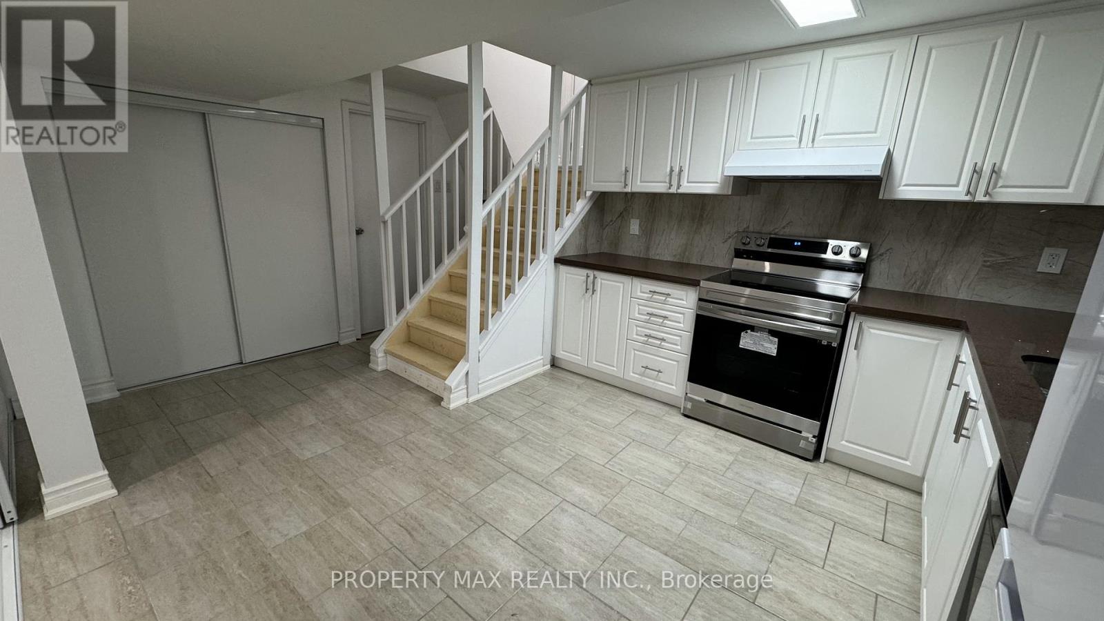 Bsmt - 30 Glenabbey Drive, Clarington, Ontario  L1E 1B8 - Photo 10 - E13554804