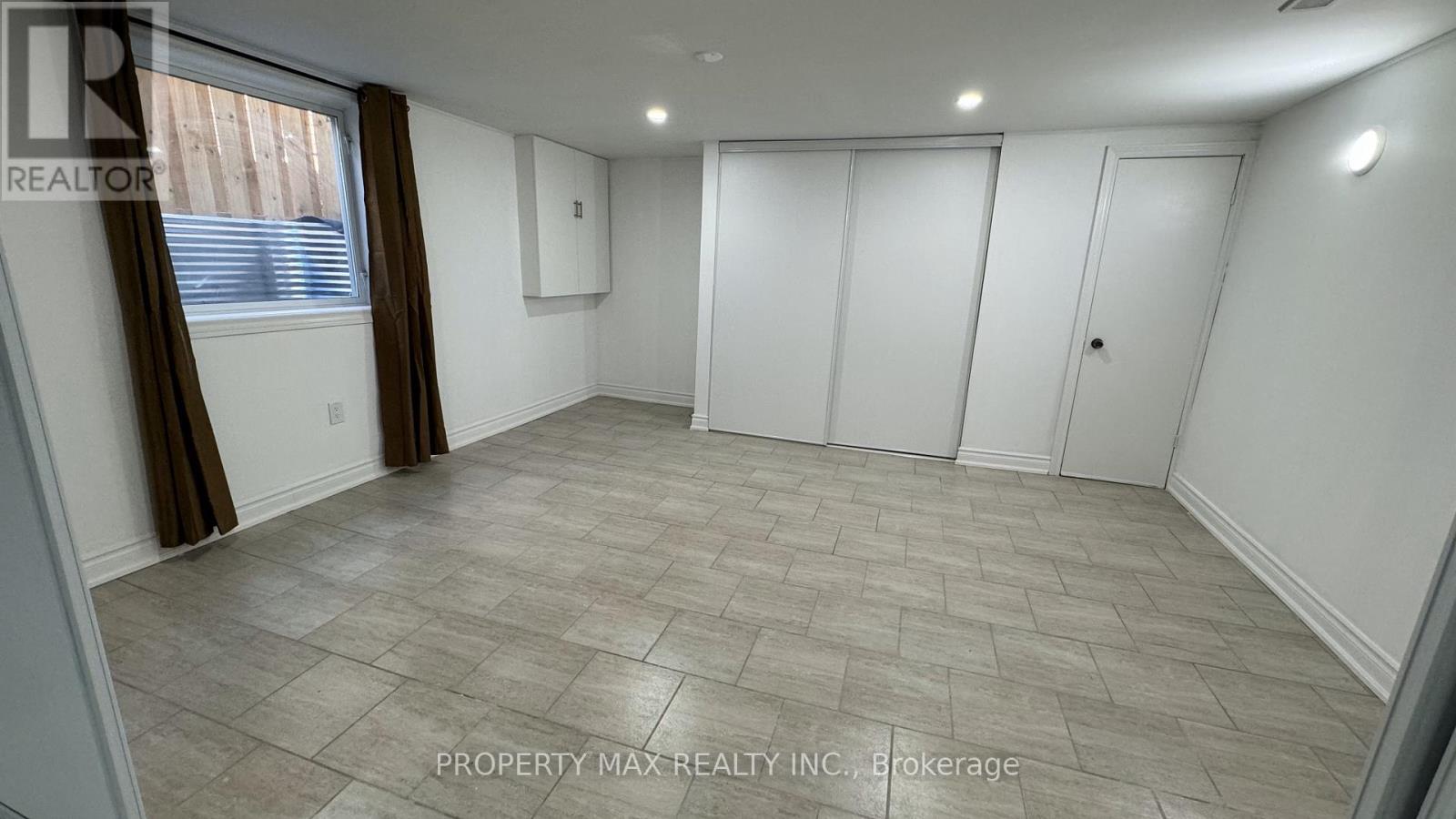 Bsmt - 30 Glenabbey Drive, Clarington, Ontario  L1E 1B8 - Photo 6 - E13554804