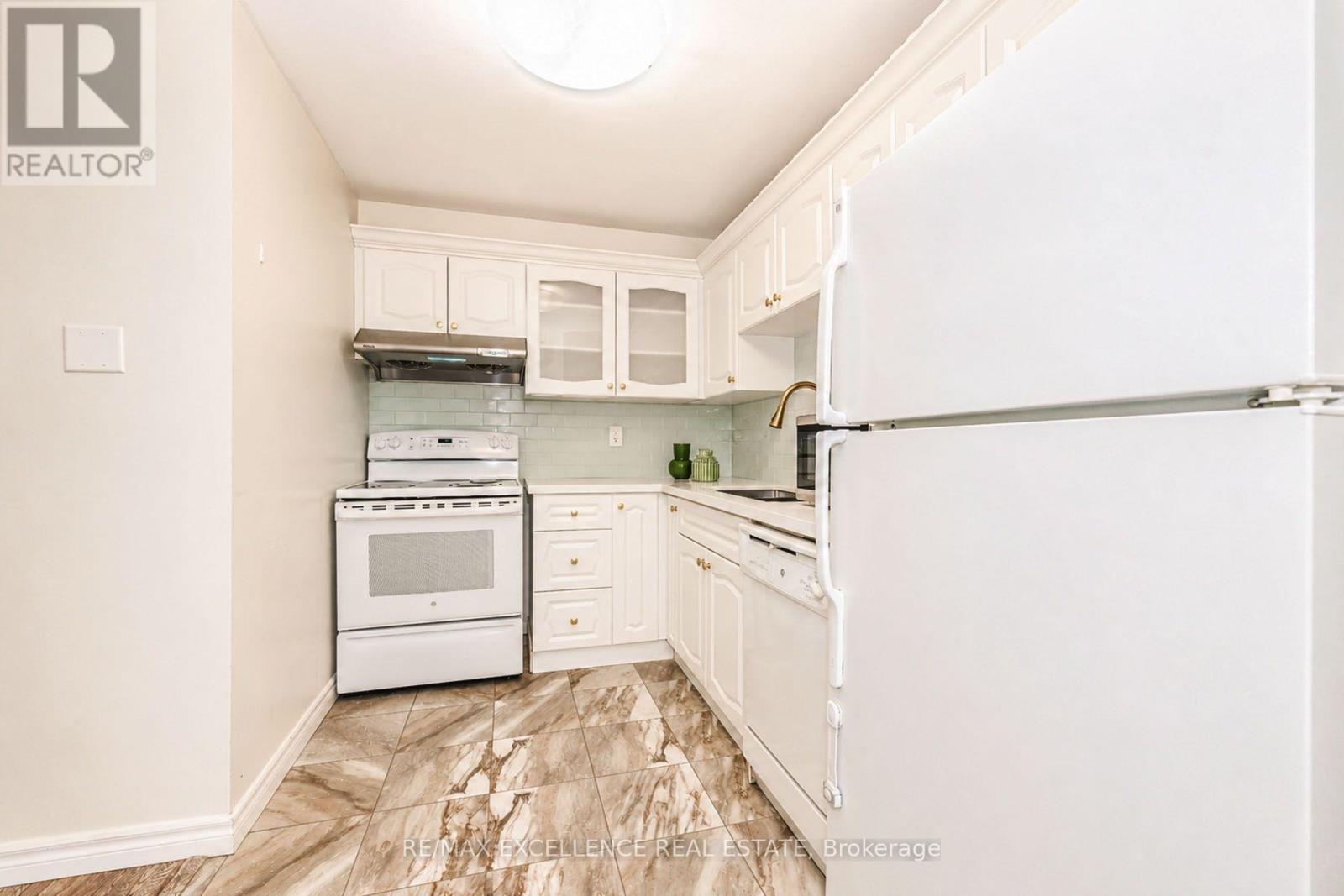 202 - 4205 Shipp Drive, Mississauga, Ontario  L4Z 2Y9 - Photo 16 - W13161682