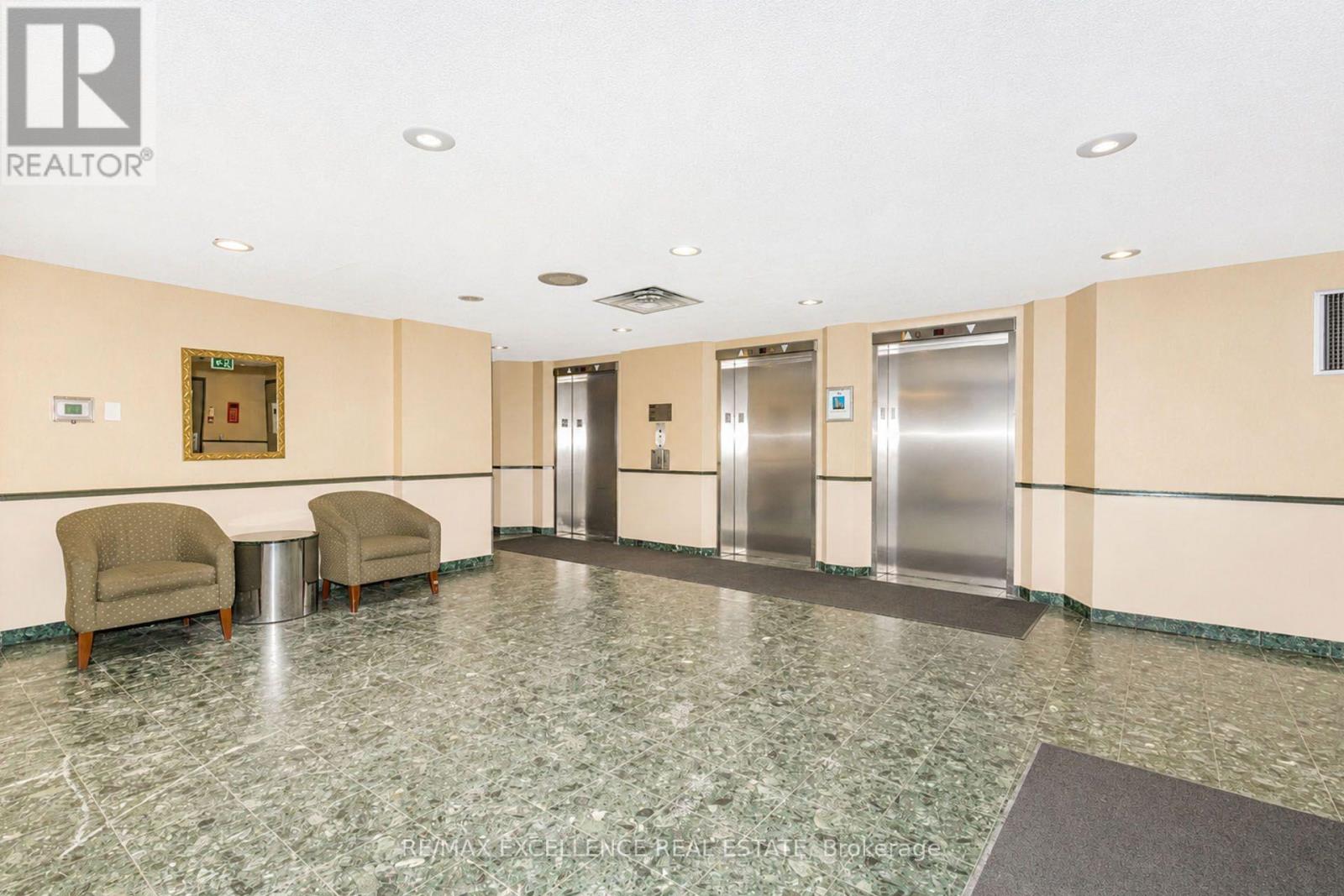 202 - 4205 Shipp Drive, Mississauga, Ontario  L4Z 2Y9 - Photo 8 - W13161682