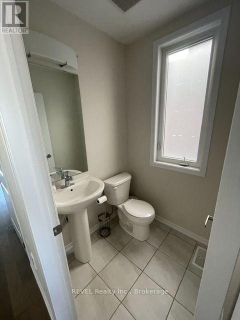8761 Sourgum Avenue, Niagara Falls, Ontario  L2H 3S3 - Photo 5 - X13554814