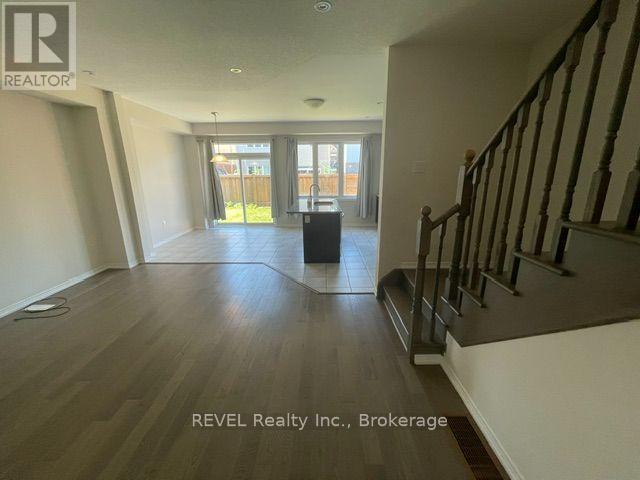 8761 Sourgum Avenue, Niagara Falls, Ontario  L2H 3S3 - Photo 6 - X13554814