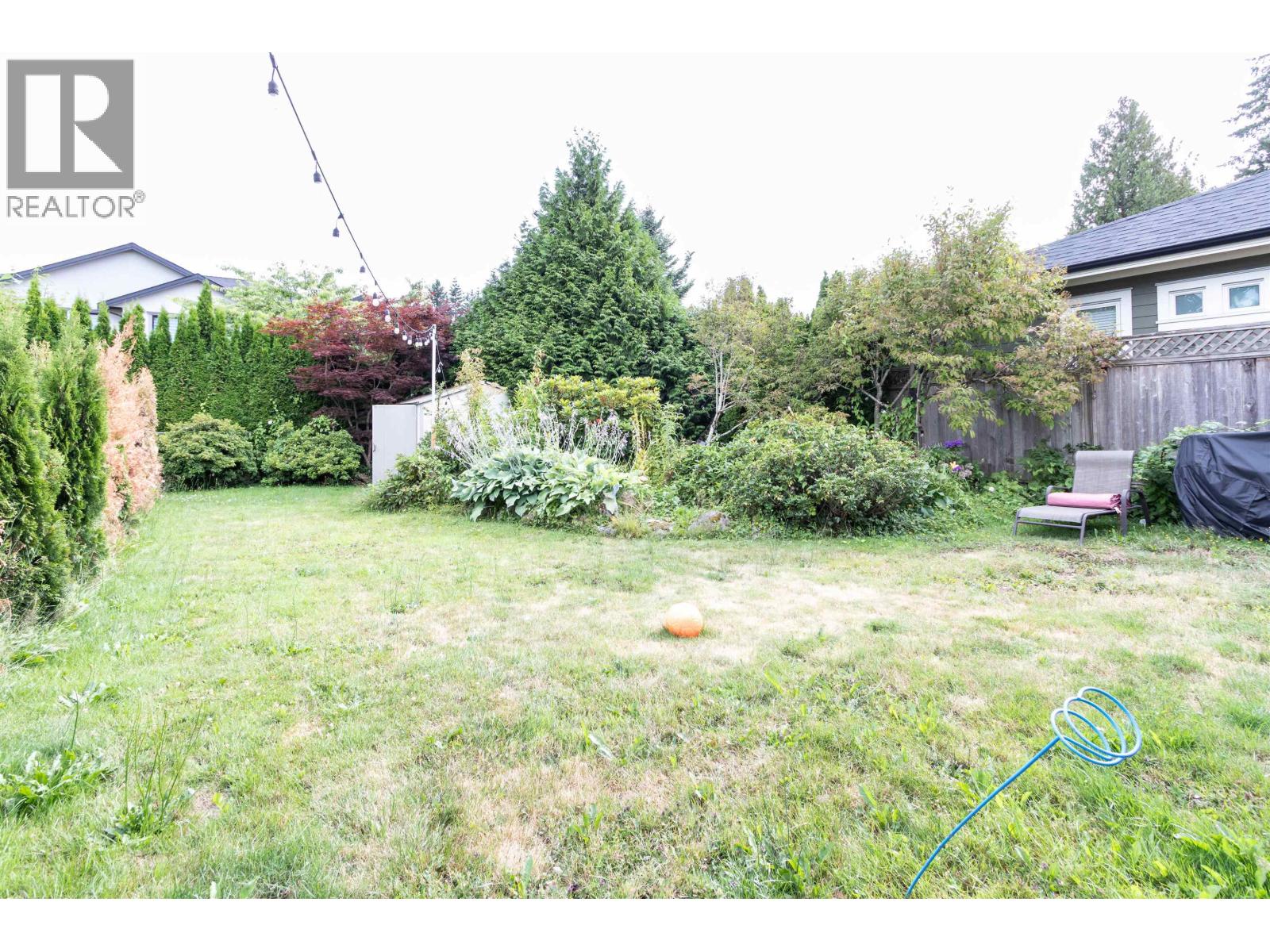 2228 King Albert Avenue, Coquitlam, British Columbia  V3J 1Z5 - Photo 4 - R3145385