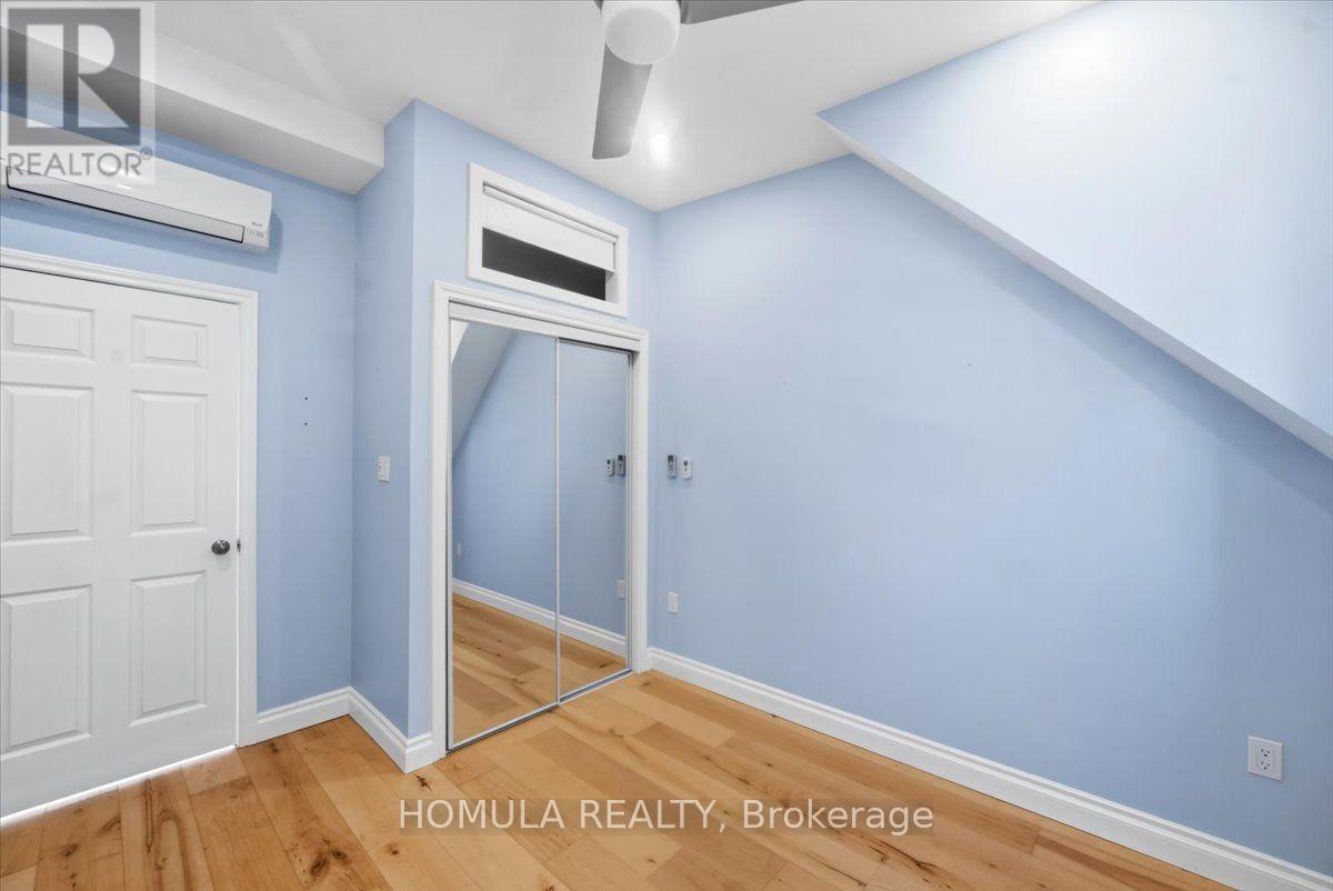 Rear - 29 Grace Street, Toronto, Ontario  M6G 3A6 - Photo 5 - C13554822