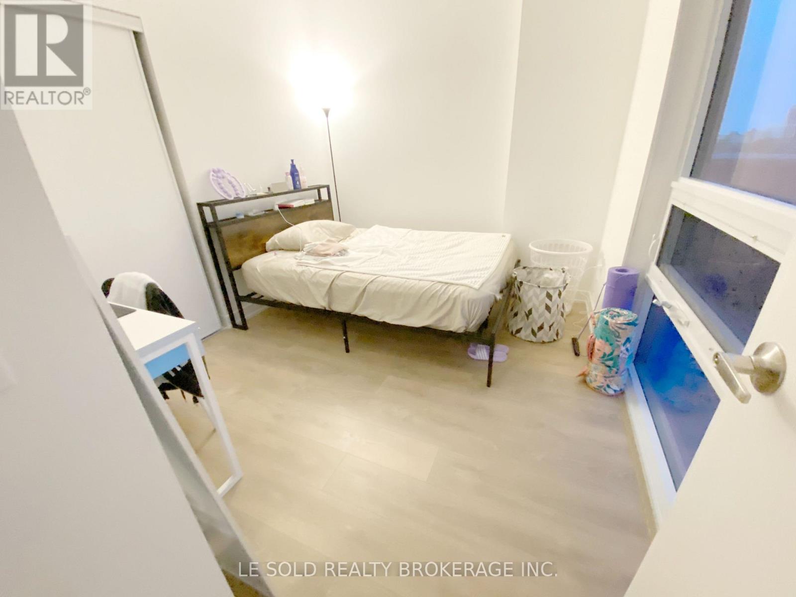 711 Room#1 - 127 Broadway Avenue, Toronto, Ontario M4P 1V4 - Photo 6 - C13554830
