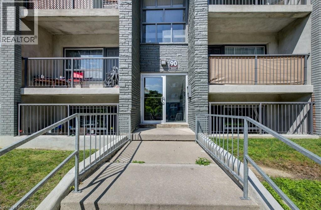 90 King Edward Avenue Unit# 10, London, Ontario  N5Z 3S9 - Photo 2 - 40830462
