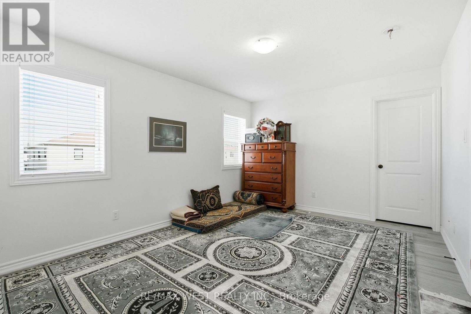 298 Middleton Avenue, London South, Ontario  N6L 0E9 - Photo 12 - X13554832