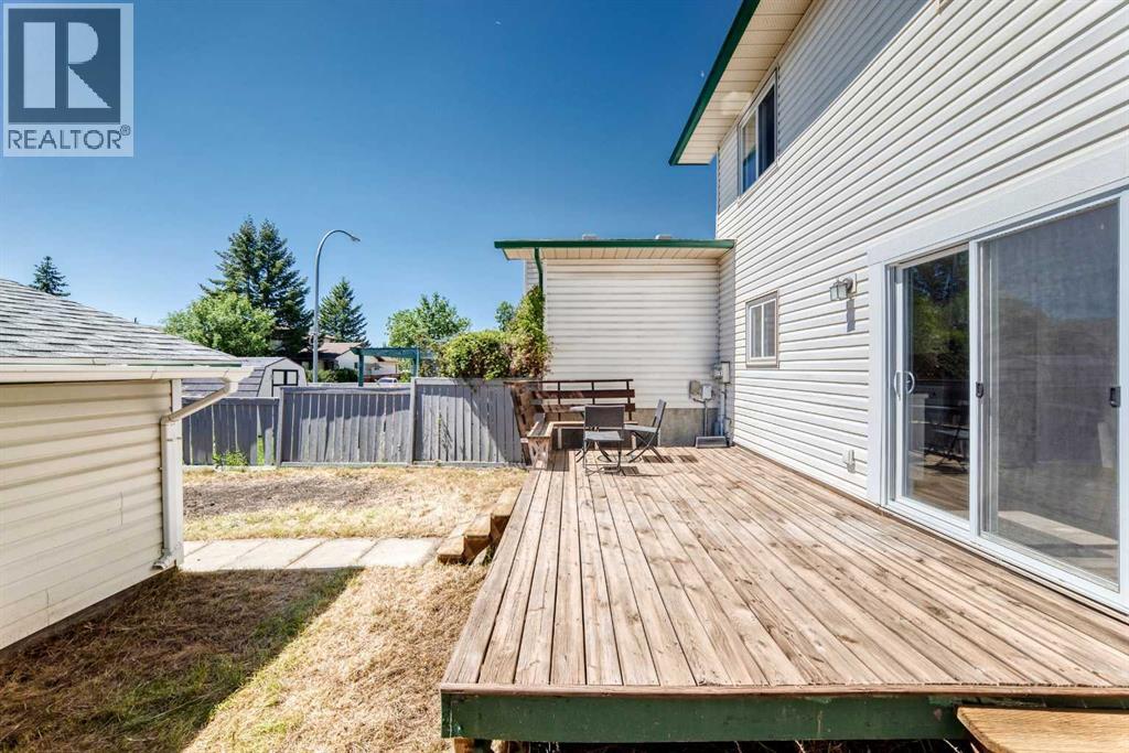 3728 Cedarille Drive Sw, Calgary, Alberta  T2W 3Z8 - Photo 15 - A2326804