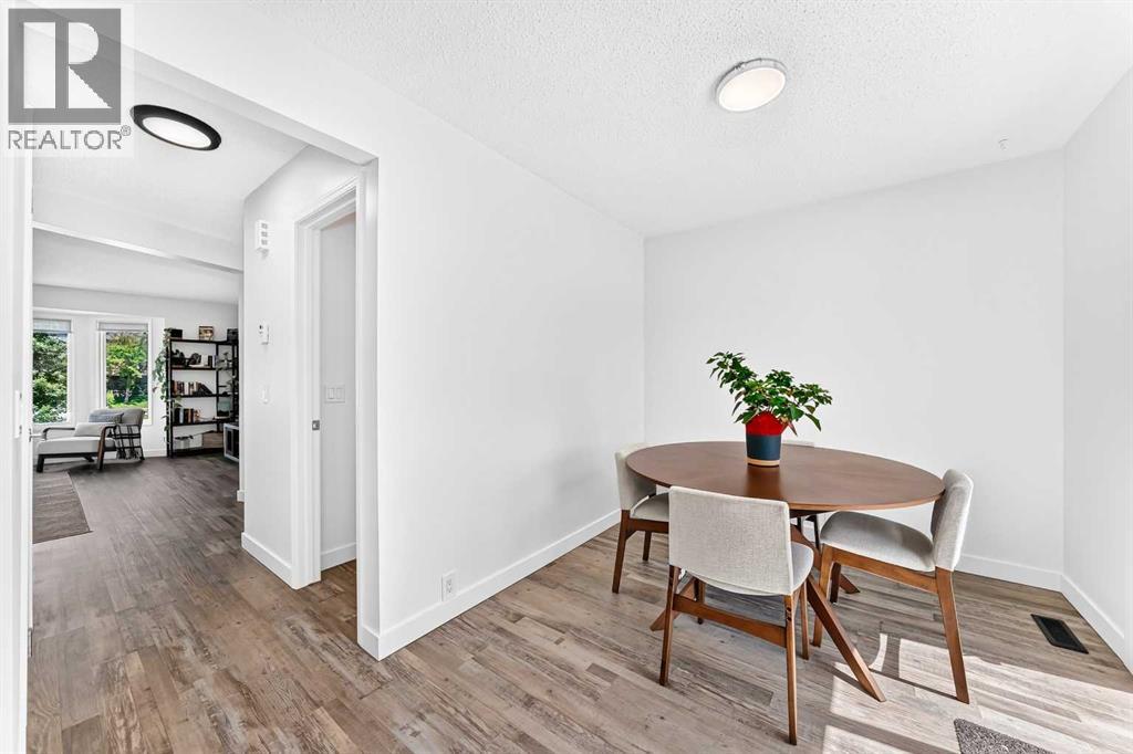 3728 Cedarille Drive Sw, Calgary, Alberta  T2W 3Z8 - Photo 18 - A2326804