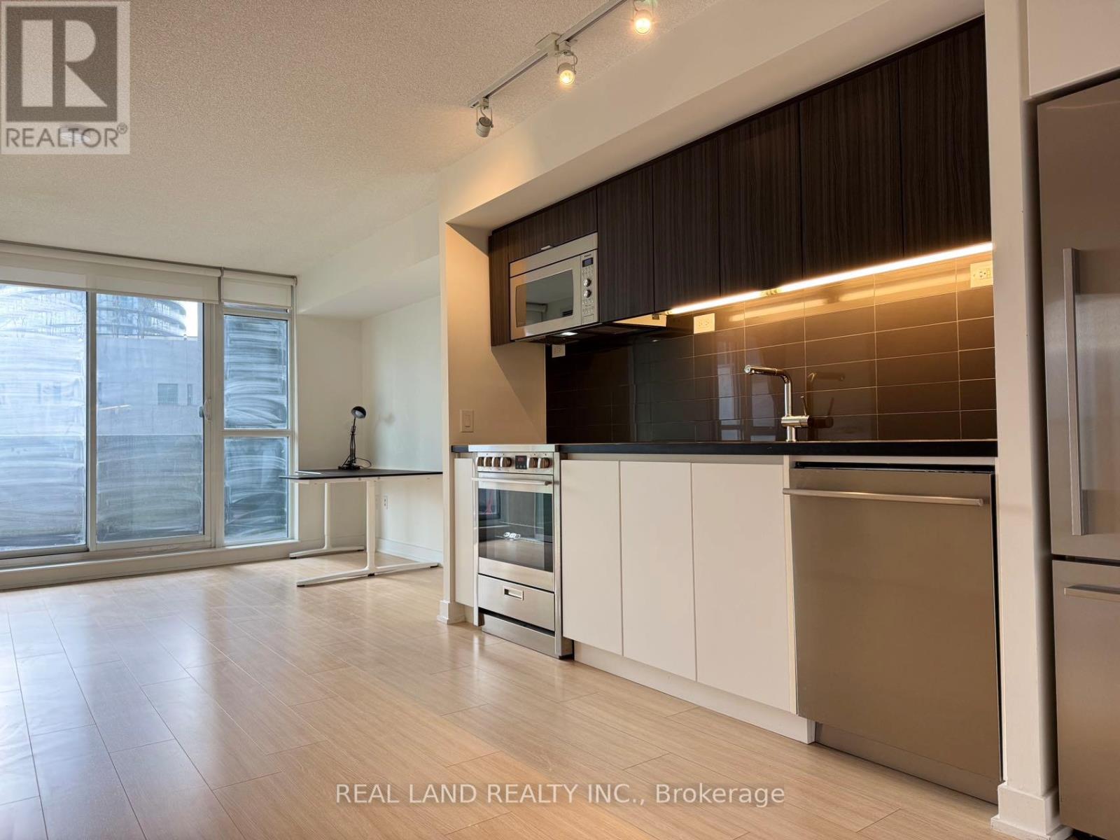 301 - 85 QUEENS WHARF ROAD, Toronto (Waterfront Communities)