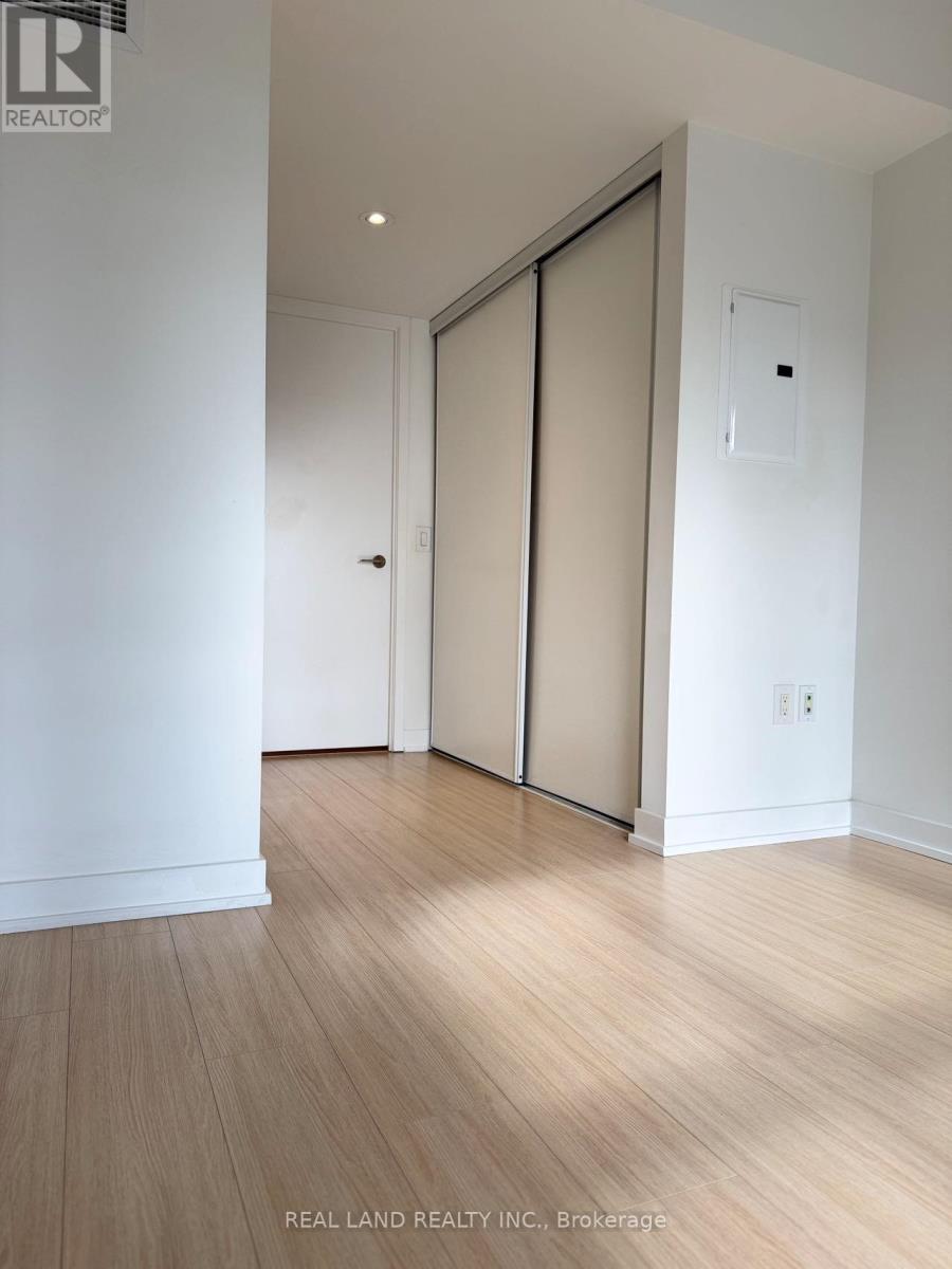 301 - 85 Queens Wharf Road, Toronto, Ontario  M5V 0J9 - Photo 15 - C13554844