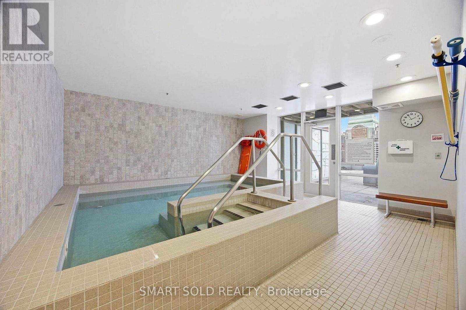 2311 - 1 King Street W, Toronto, Ontario  M5H 1A2 - Photo 8 - C13554908