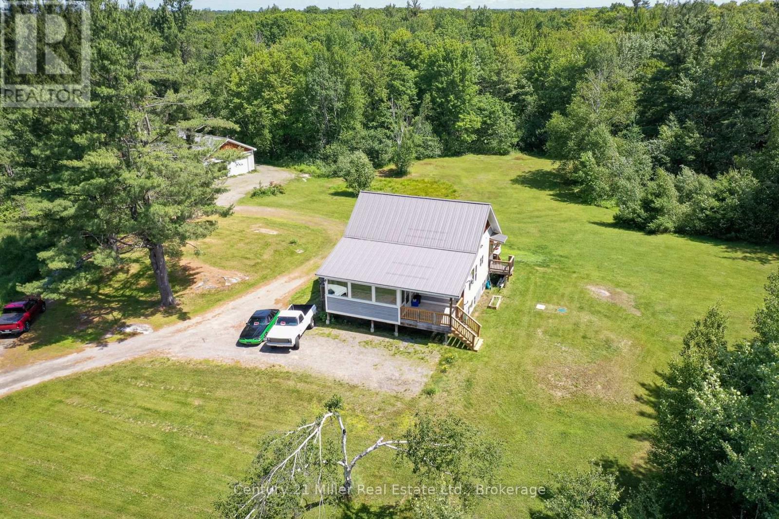 1028 Medora Lake Road, Muskoka Lakes, Ontario  P0B 1J0 - Photo 34 - X13554866