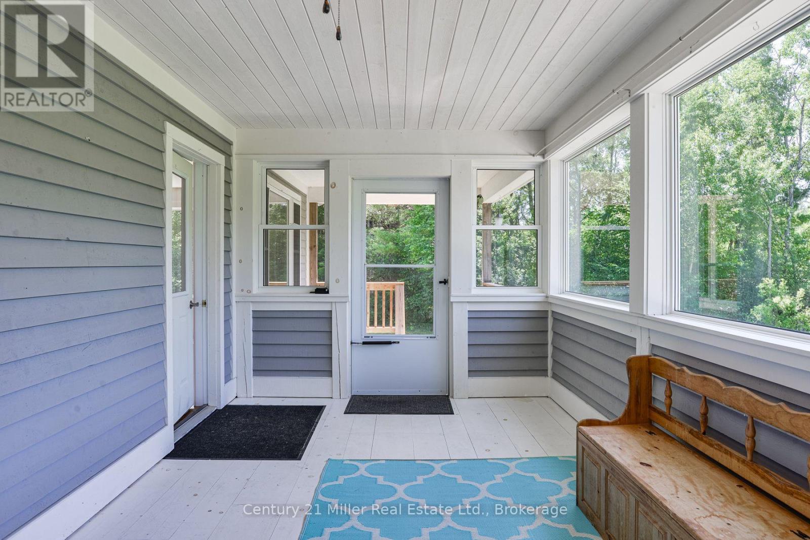 1028 Medora Lake Road, Muskoka Lakes, Ontario  P0B 1J0 - Photo 6 - X13554866