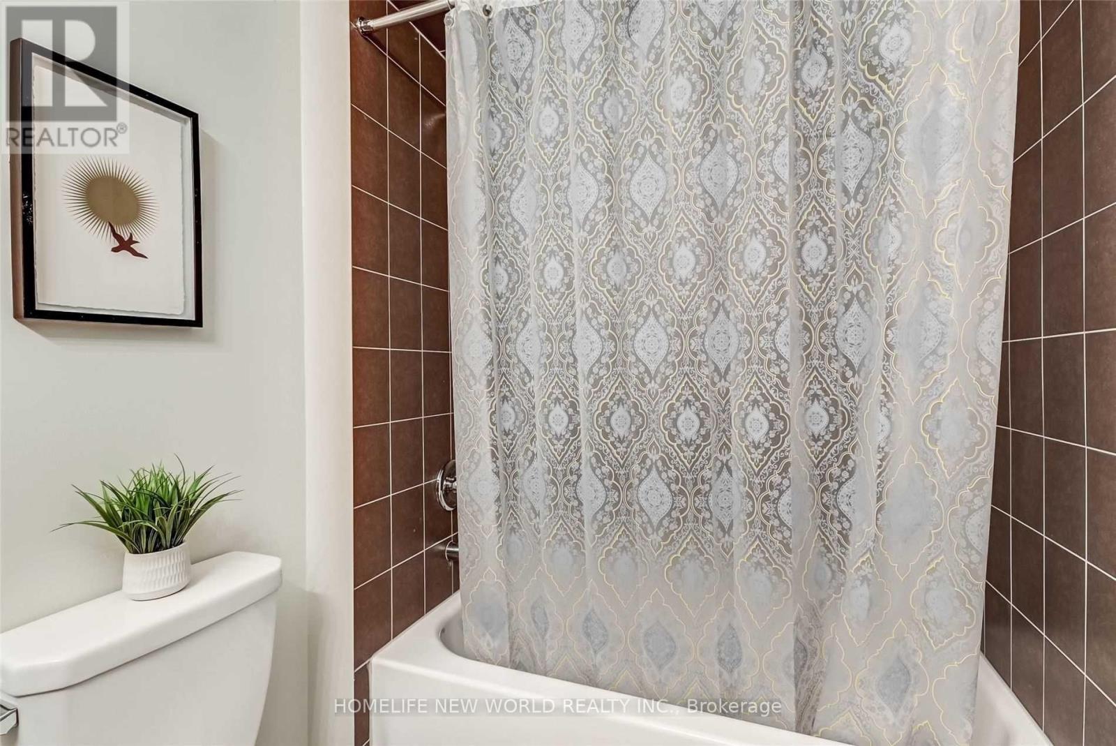 47 Naylor Drive, Bradford West Gwillimbury, Ontario  L3Z 0J8 - Photo 25 - N13554838