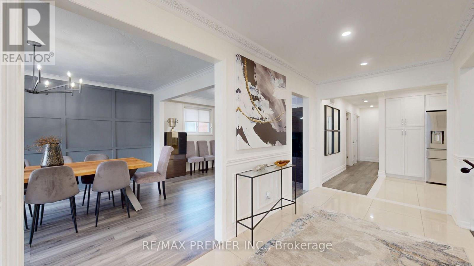 438 Woodbridge Avenue, Vaughan, Ontario  L4L 2T4 - Photo 12 - N13554860