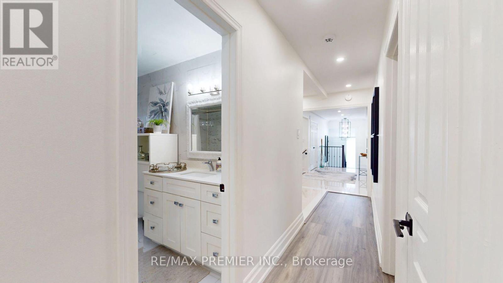 438 Woodbridge Avenue, Vaughan, Ontario  L4L 2T4 - Photo 19 - N13554860
