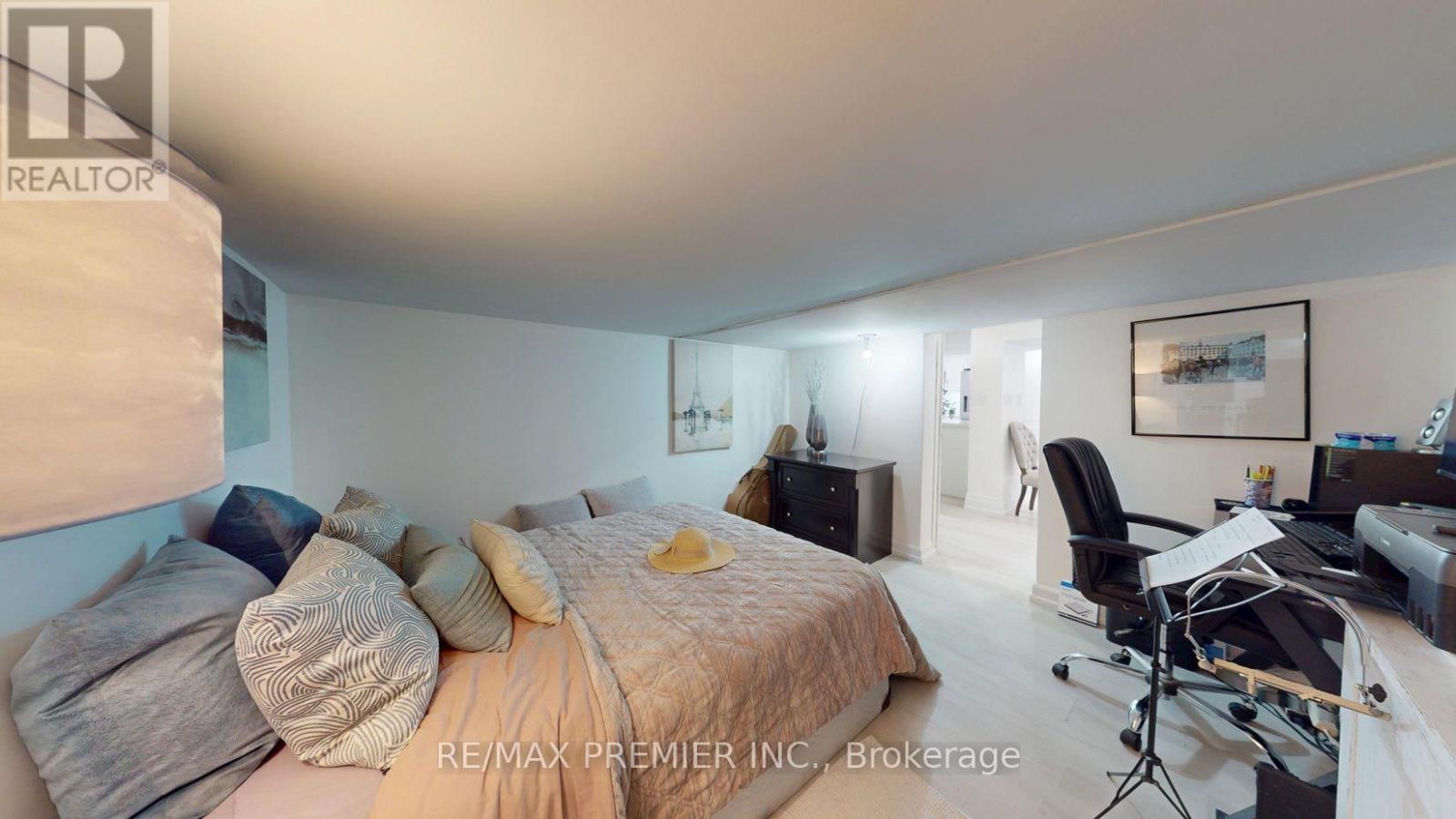 438 Woodbridge Avenue, Vaughan, Ontario  L4L 2T4 - Photo 26 - N13554860