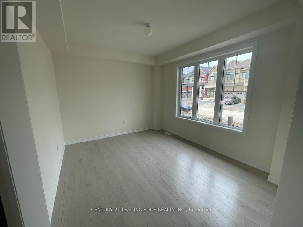10 O'reilly Street, Whitby, Ontario  L1P 0N7 - Photo 8 - E13498000