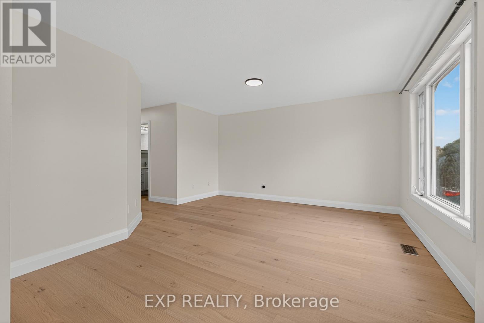 101 Anastasia Crescent, Brantford, Ontario  N3P 2A8 - Photo 2 - X13554894