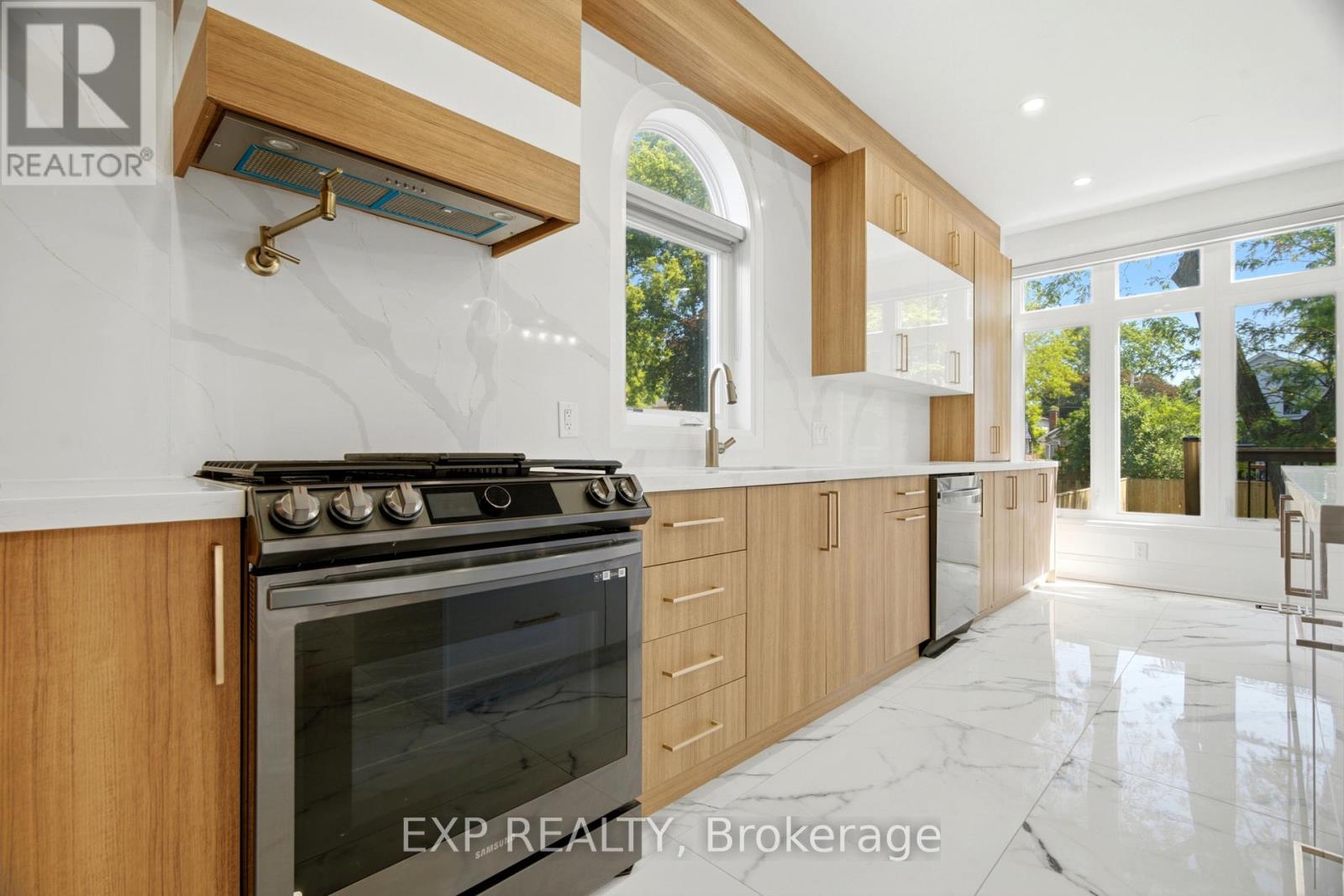 83 Kalmar Avenue, Toronto, Ontario  M1N 3G5 - Photo 17 - E13554950