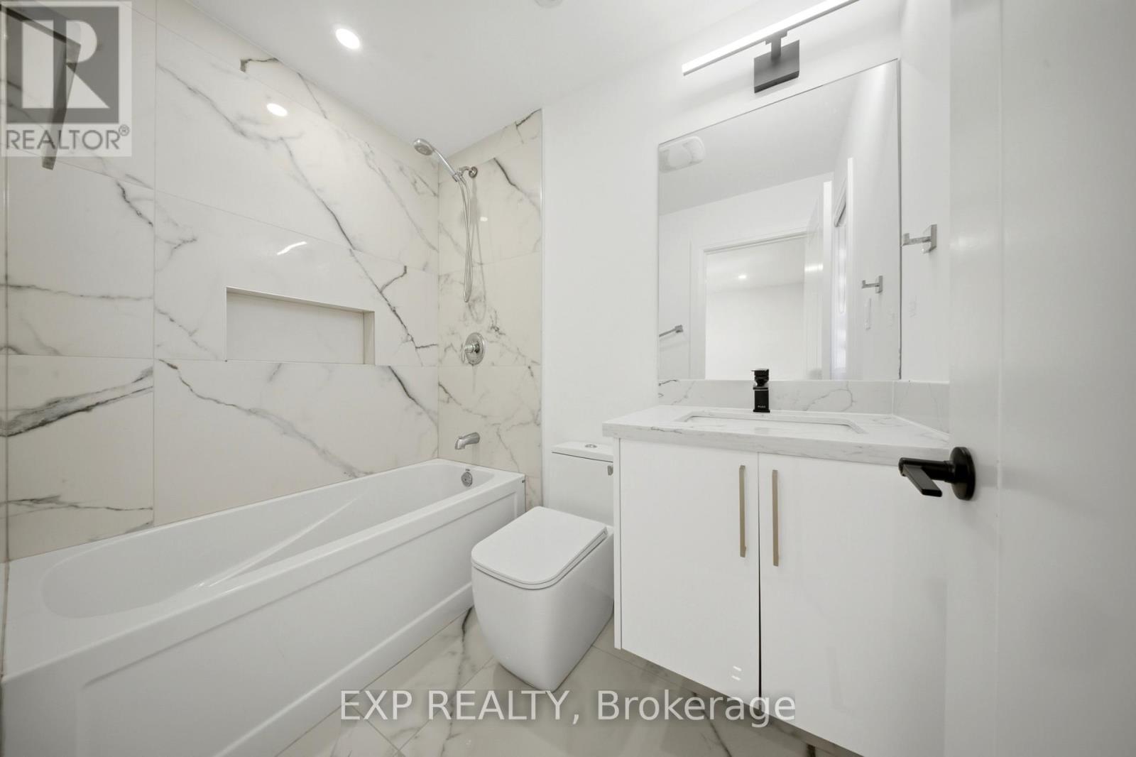 83 Kalmar Avenue, Toronto, Ontario  M1N 3G5 - Photo 29 - E13554950