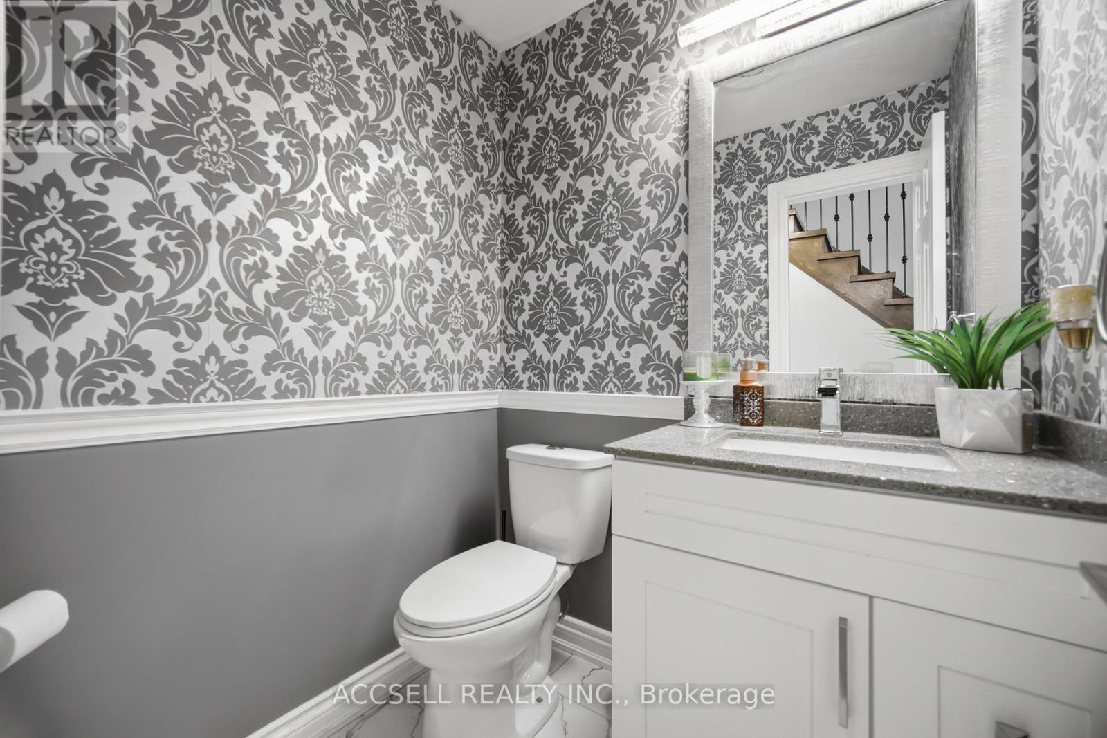 32 Niles Court, Brampton, Ontario  L6S 5T5 - Photo 27 - W13554928