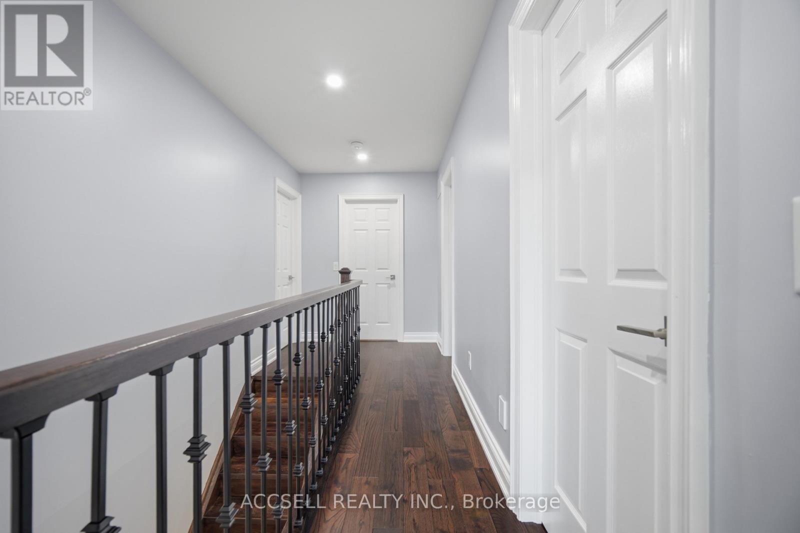 32 Niles Court, Brampton, Ontario  L6S 5T5 - Photo 30 - W13554928