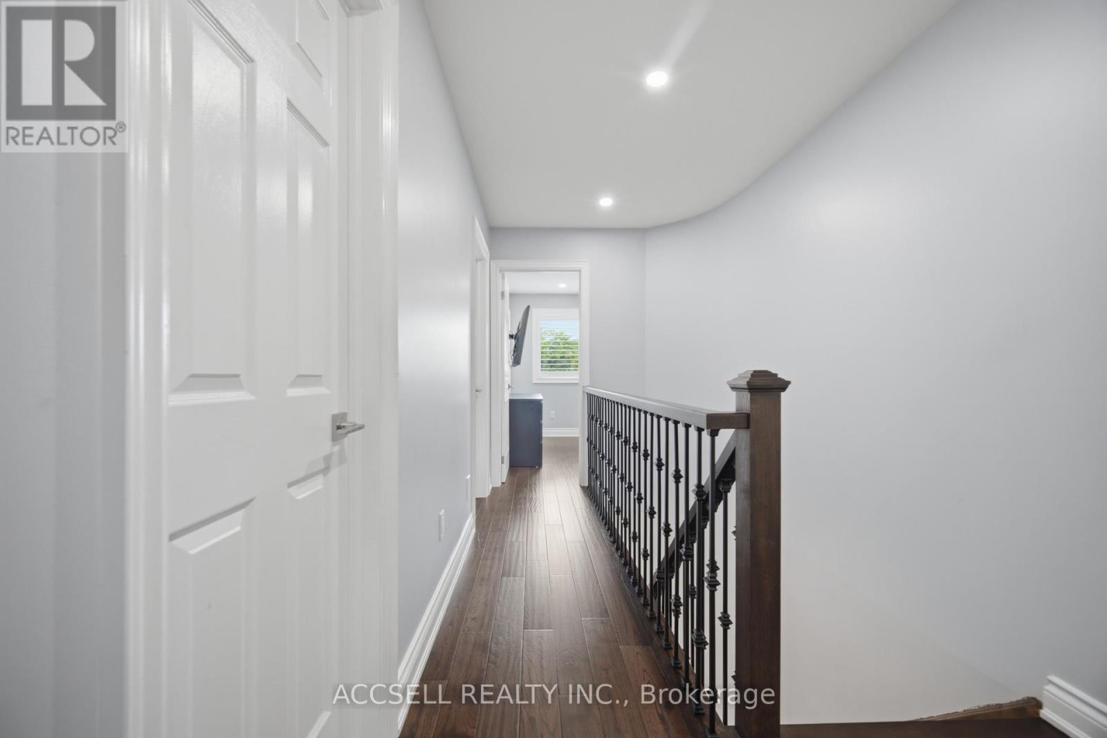 32 Niles Court, Brampton, Ontario  L6S 5T5 - Photo 31 - W13554928