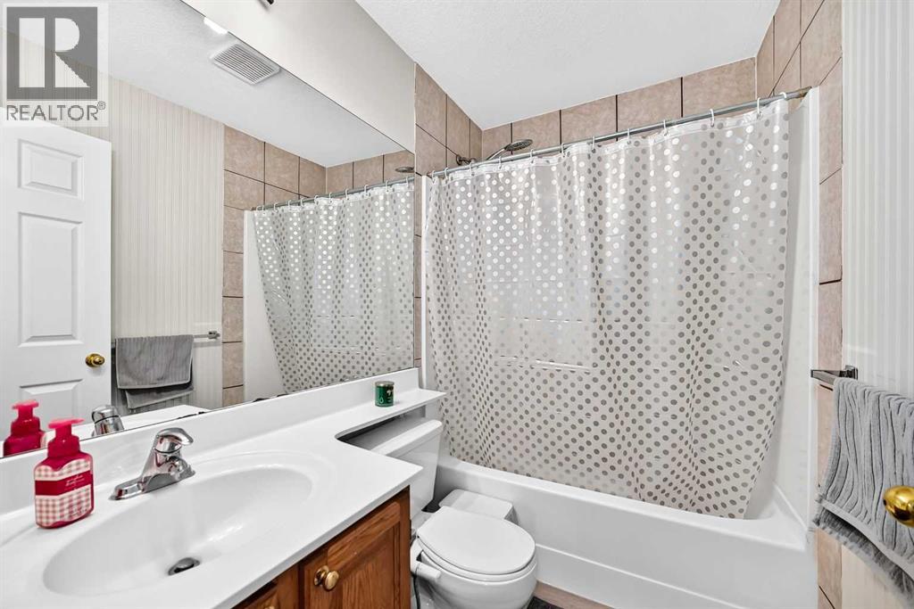 7230 Laguna Way NE, Calgary, Alberta  T1Y 7B9 - Photo 29 - A2325299