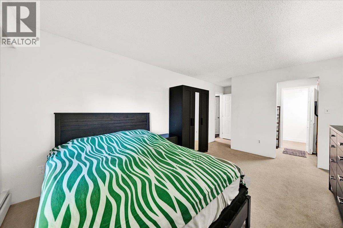 208 11240 DANIELS ROAD — photo 16