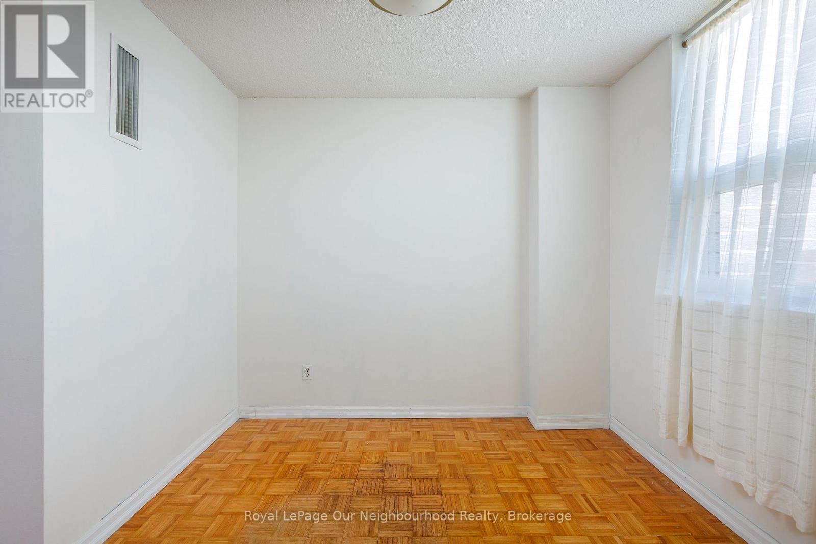 2203 - 1900 Sheppard Avenue E, Toronto, Ontario  M2J 4T4 - Photo 14 - C13555024