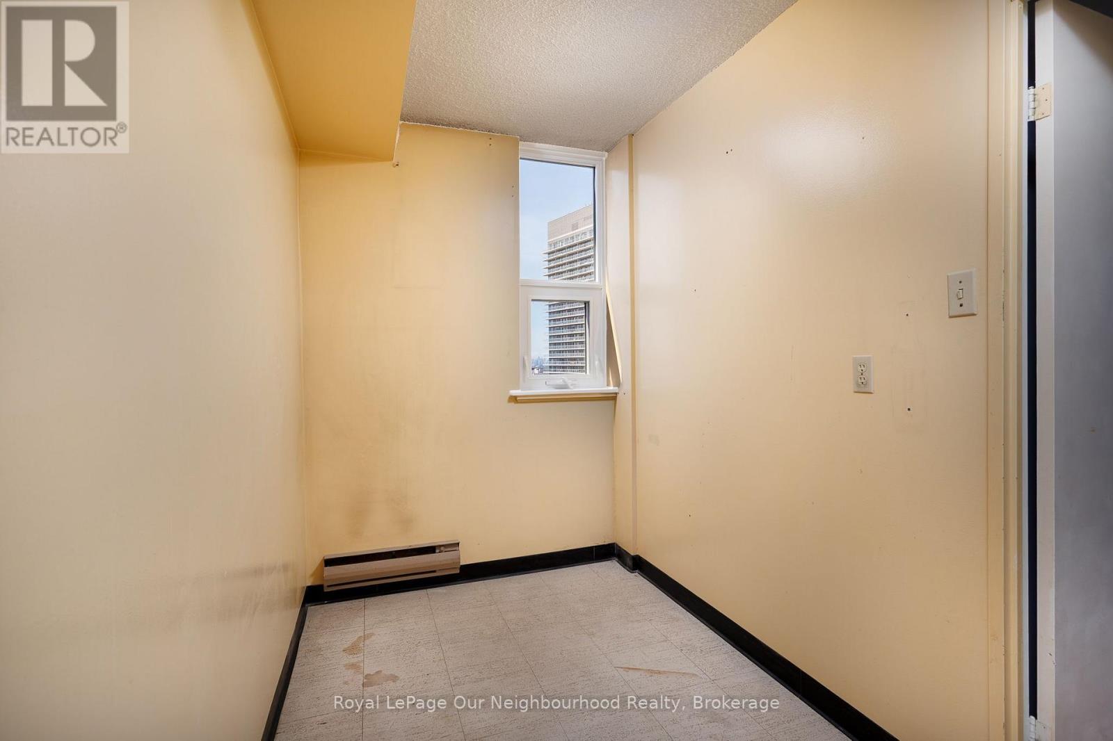 2203 - 1900 Sheppard Avenue E, Toronto, Ontario  M2J 4T4 - Photo 24 - C13555024